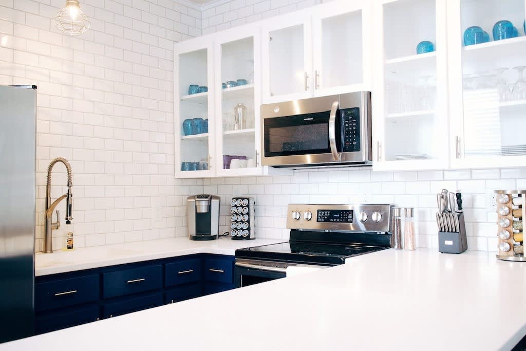 Riverwalk 118 - River & Battleship Views 5