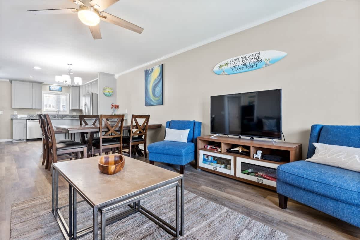 Fun times and tan lines! 3