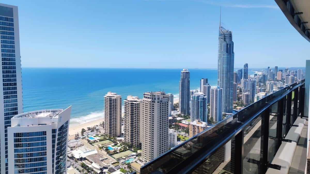 Level 47 Sky High 2BR Ocean View Apartment — Surfers Paradise, Queensland — vacation rental