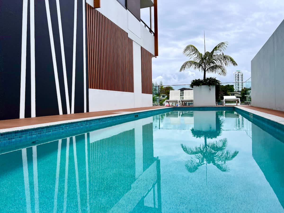 Romantic Apartment in Surfers: Pool&Gym — Surfers Paradise, Queensland — vacation rental