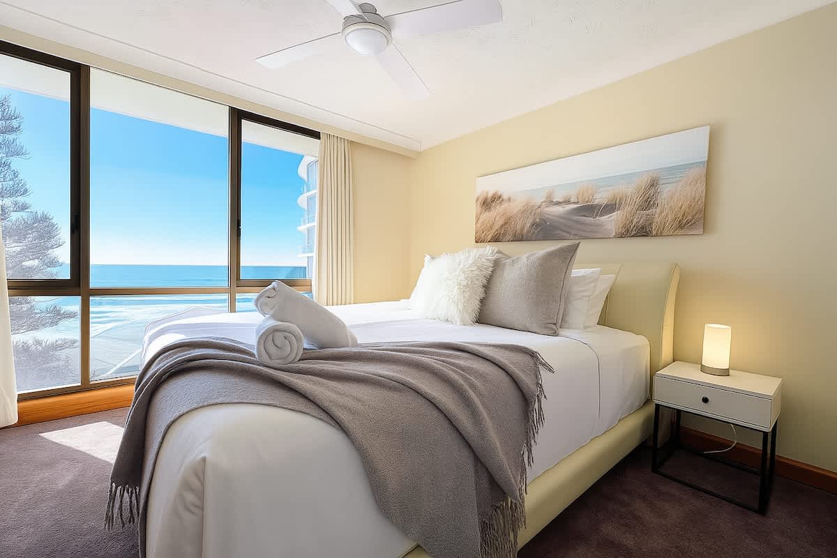 Ocean View 2BR apartment with Spa — Surfers Paradise, QLD — vacation rental