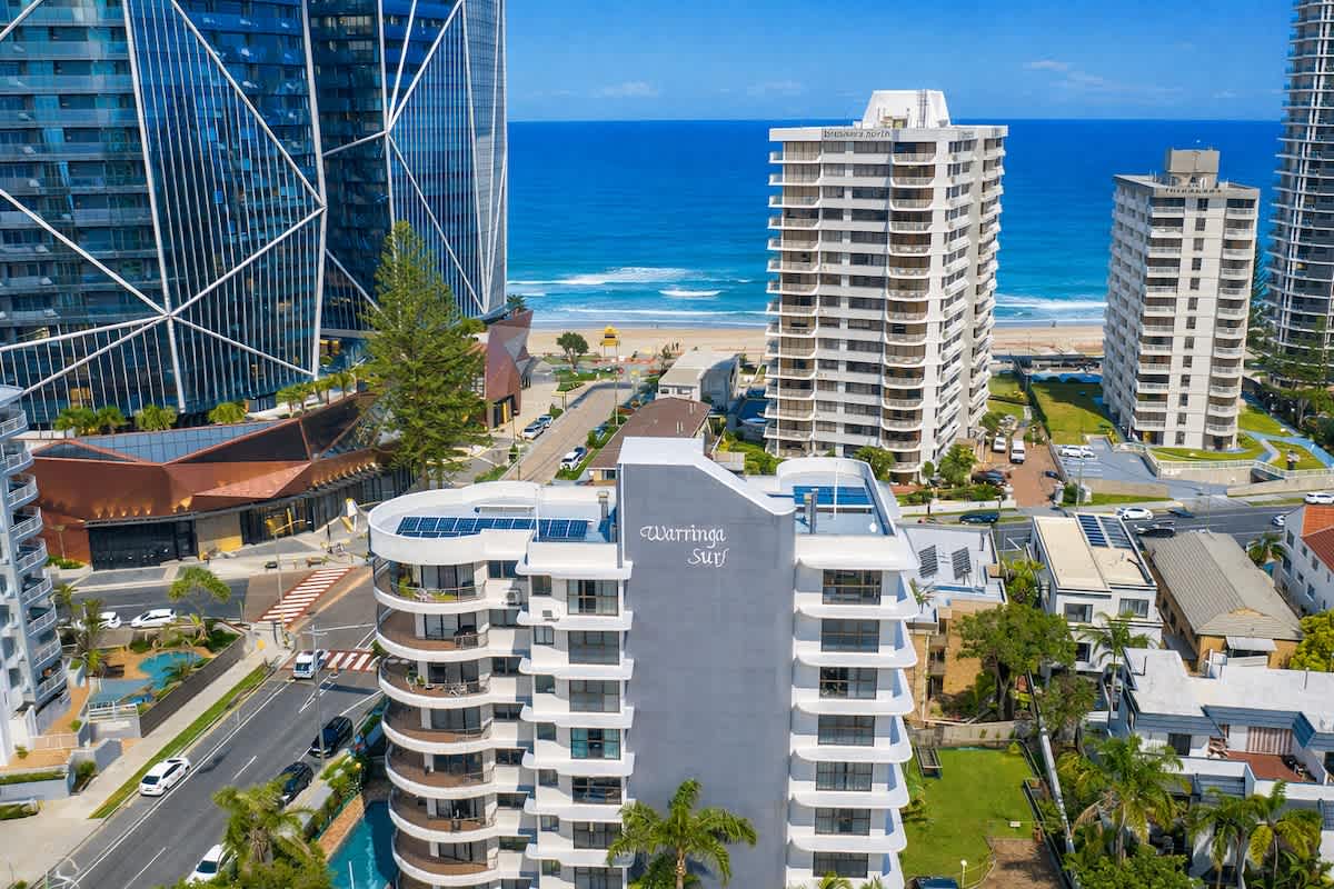 Ocean front 1 BR with Balcony — Surfers Paradise, Queensland — vacation rental