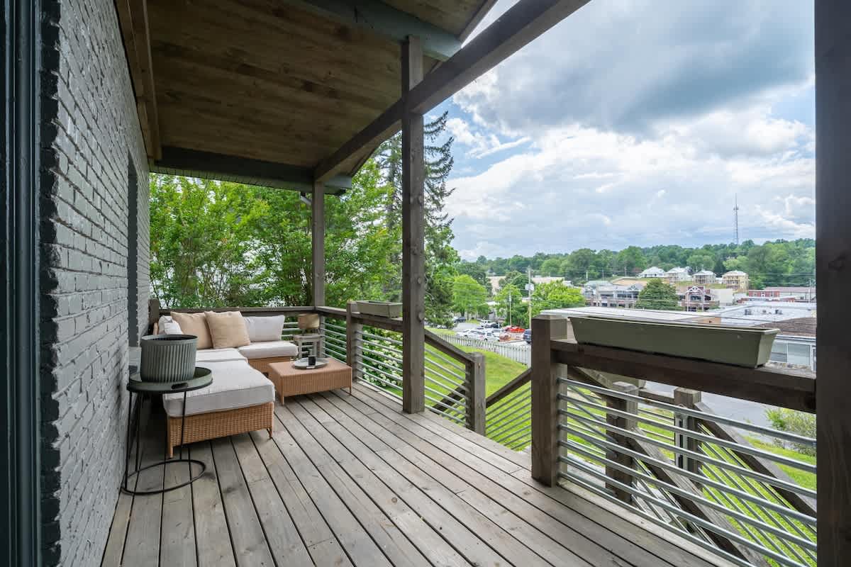 Downtown Walk Around — Blue Ridge, GA — vacation rental