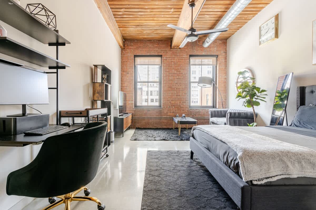 The Othello - Luxury Industrial Loft near NYC — Jersey City, NJ — vacation rental
