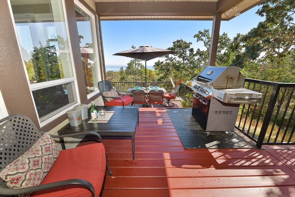 Outdoor Entertaining
