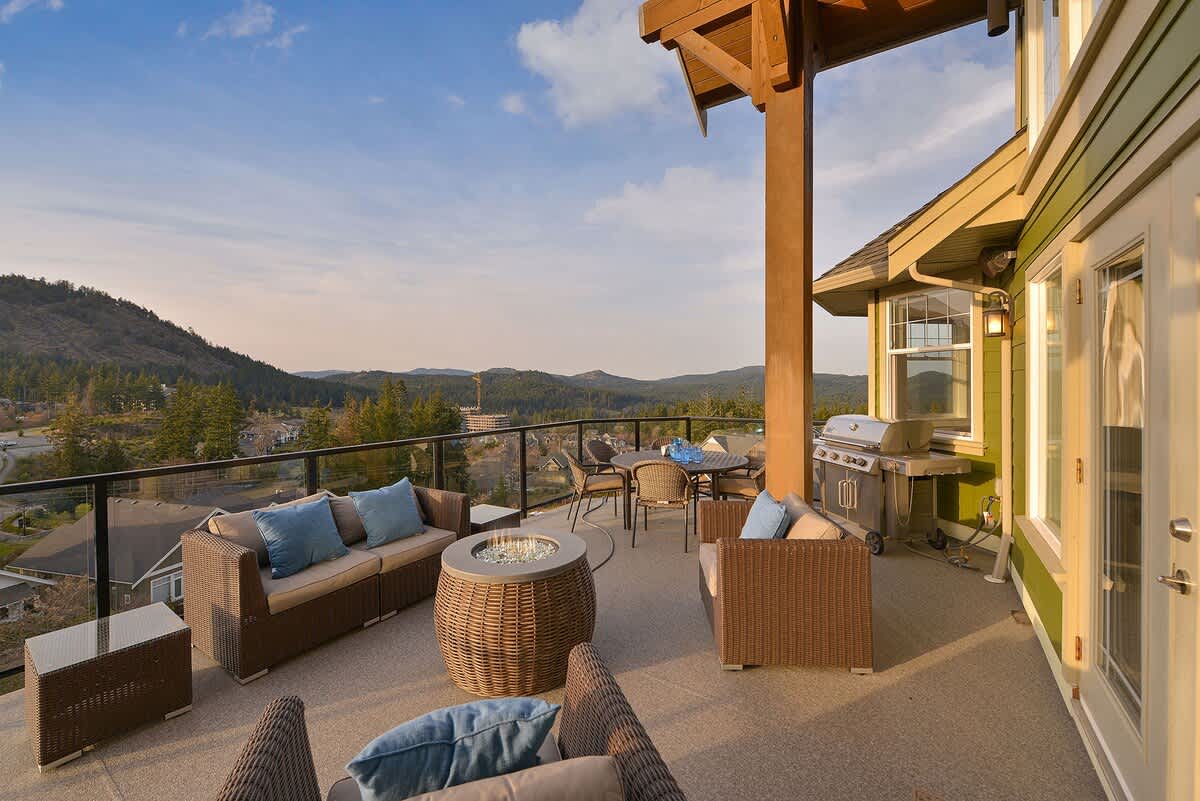 Main level decks with amazing views of the Bear Mountain Resort and Mount Finlayson.