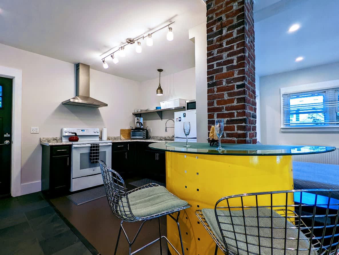 Trendy Apartment near Acadia National Park & Dining — Southwest Harbor, ME — vacation rental