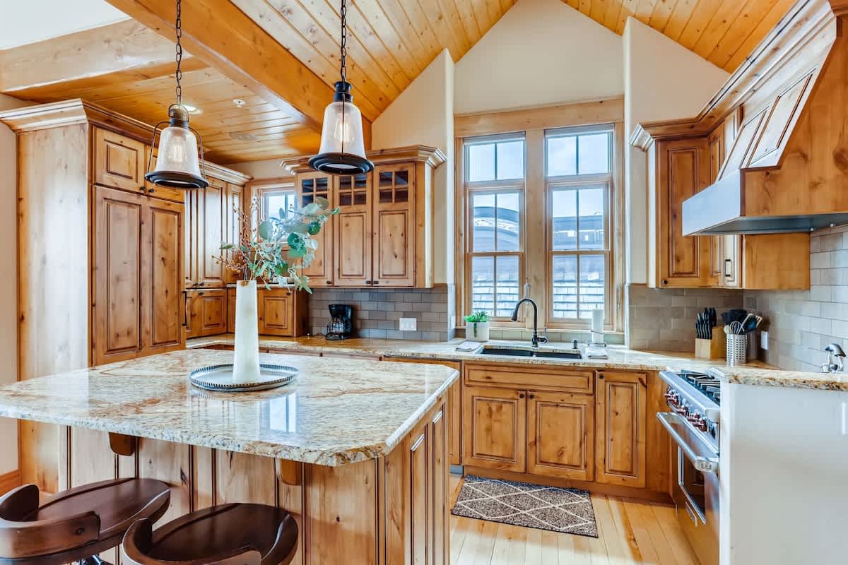 Premier Breck Escape | Central w/ Mountain Views 5