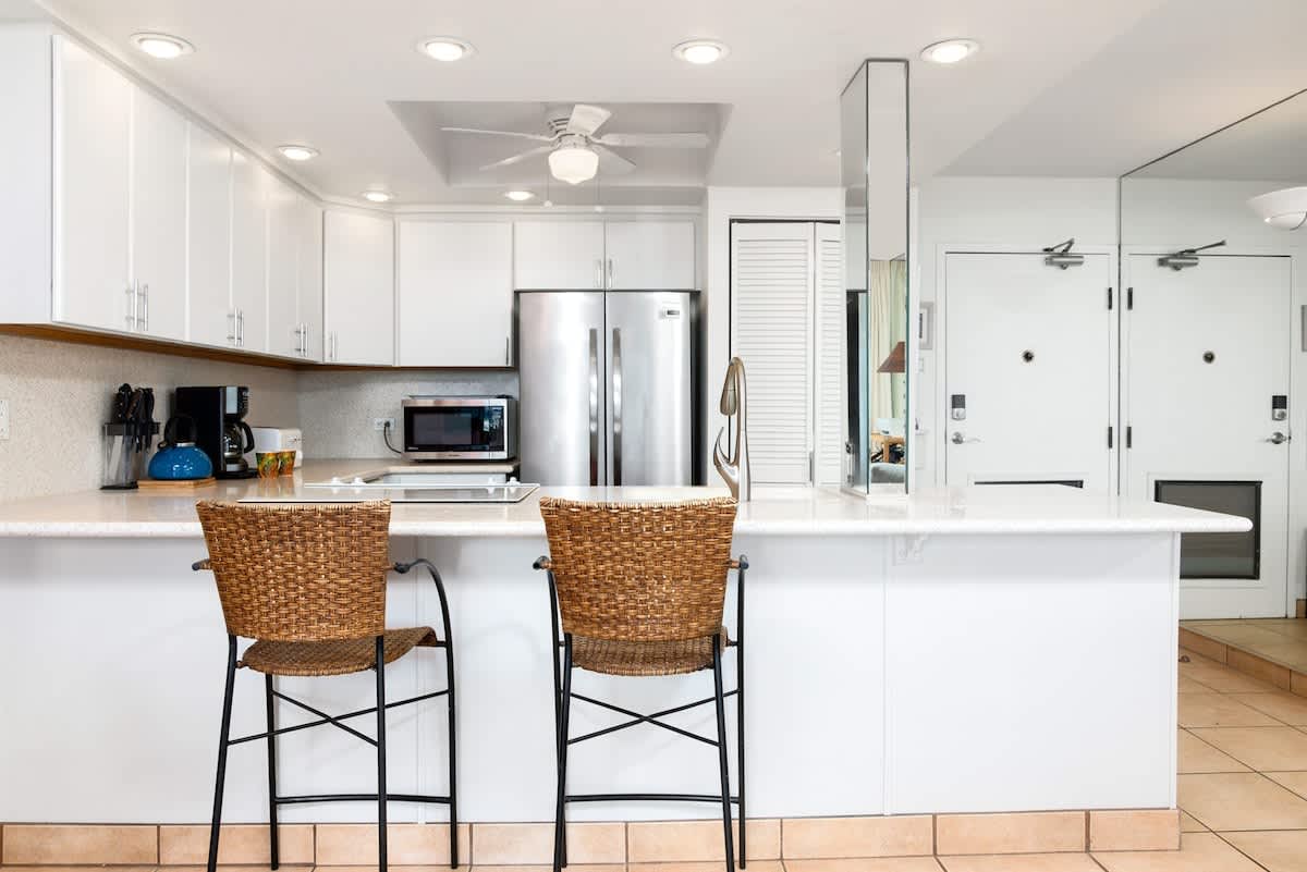 Zen by the Sea | Ground-Floor Oceanfront View | Two Lanai 3