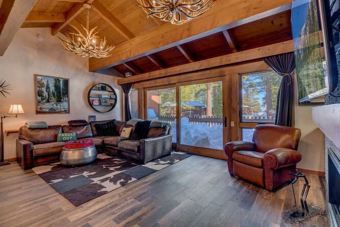 6-8 Miles to Palisades|Alpine|Homewood|Walk to TC — Tahoe City, CA — vacation rental