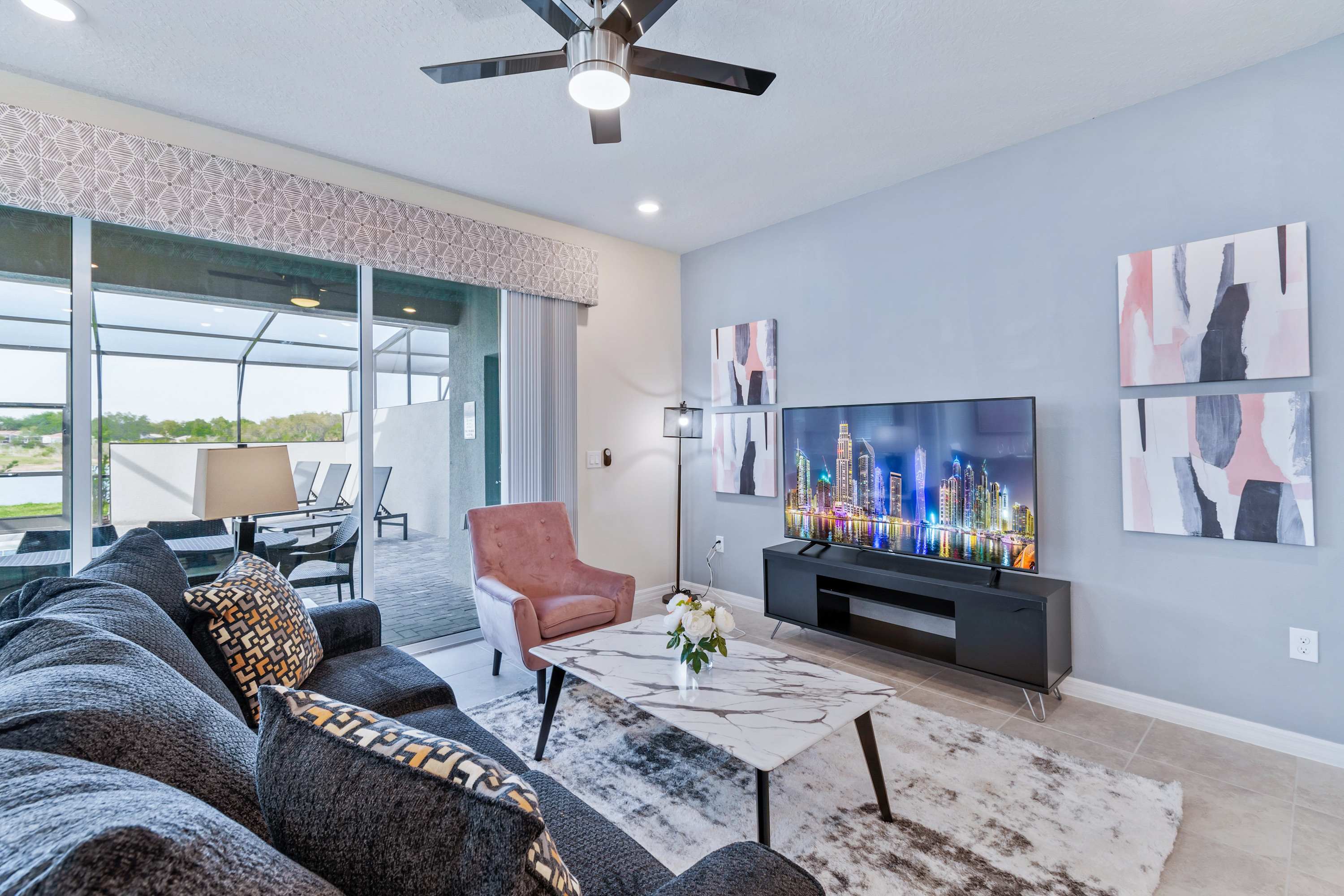 7183OL Solterra Photo