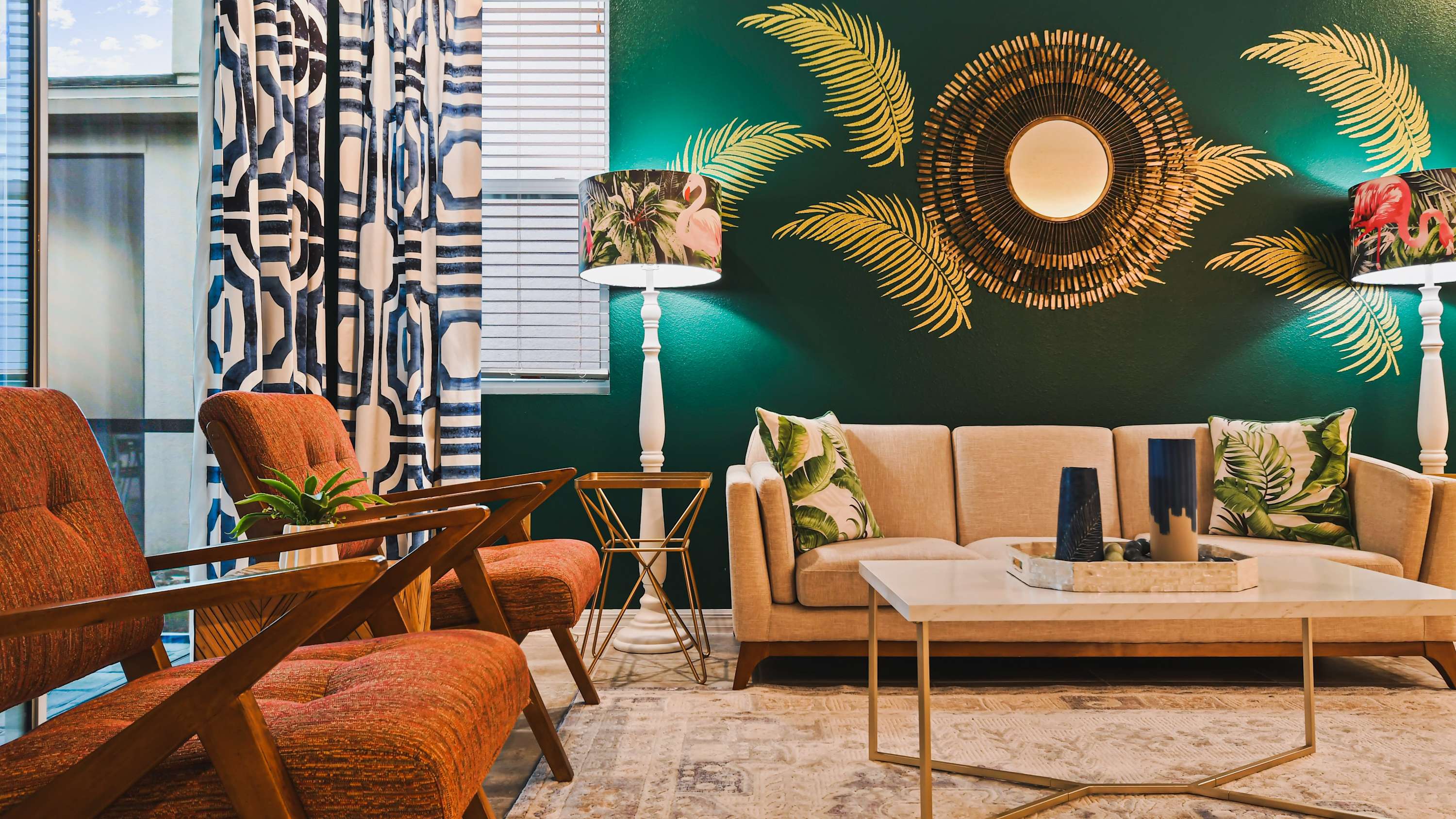 8931ADT Solara Photo