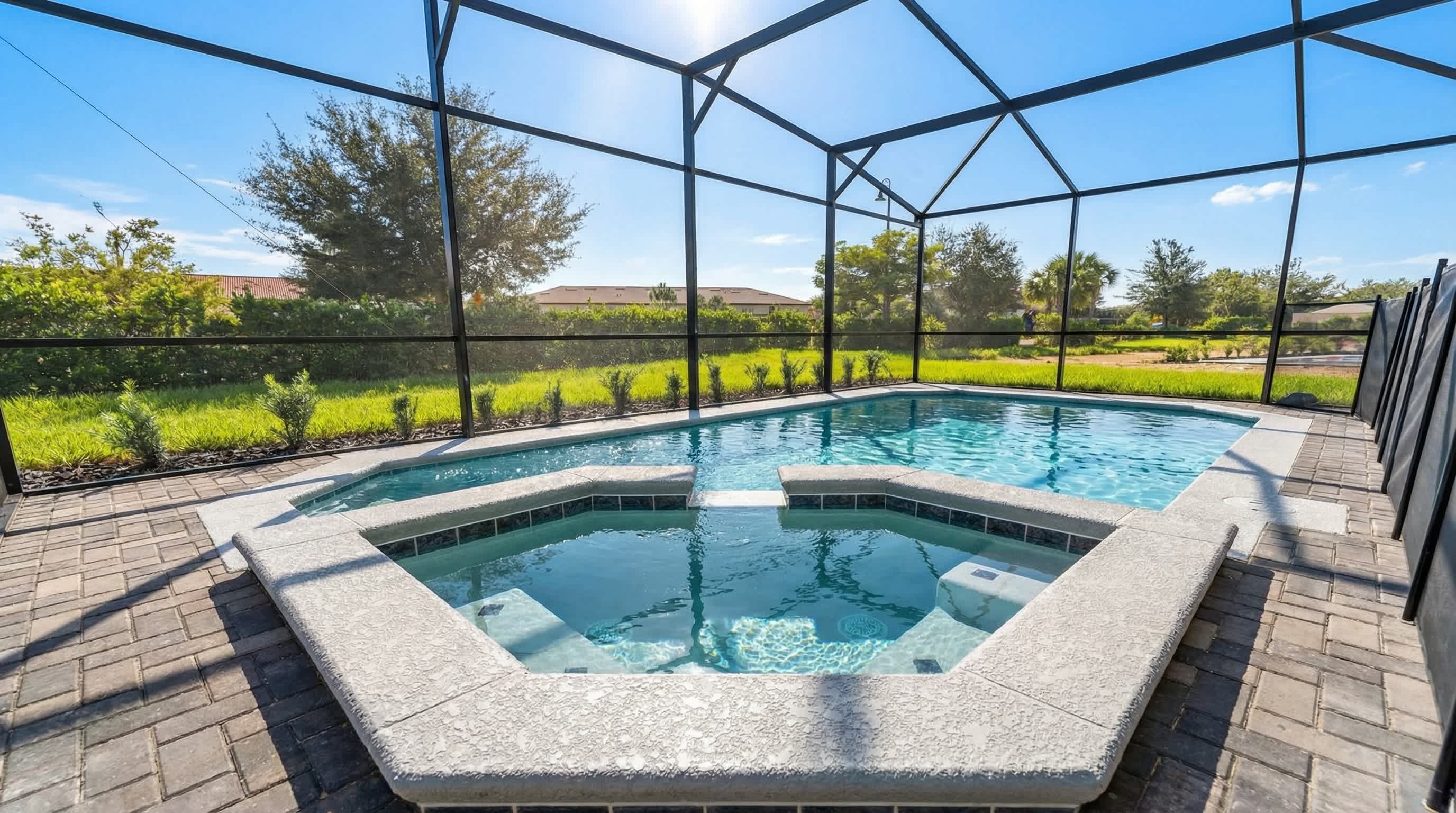 7303OL Solterra New Photo