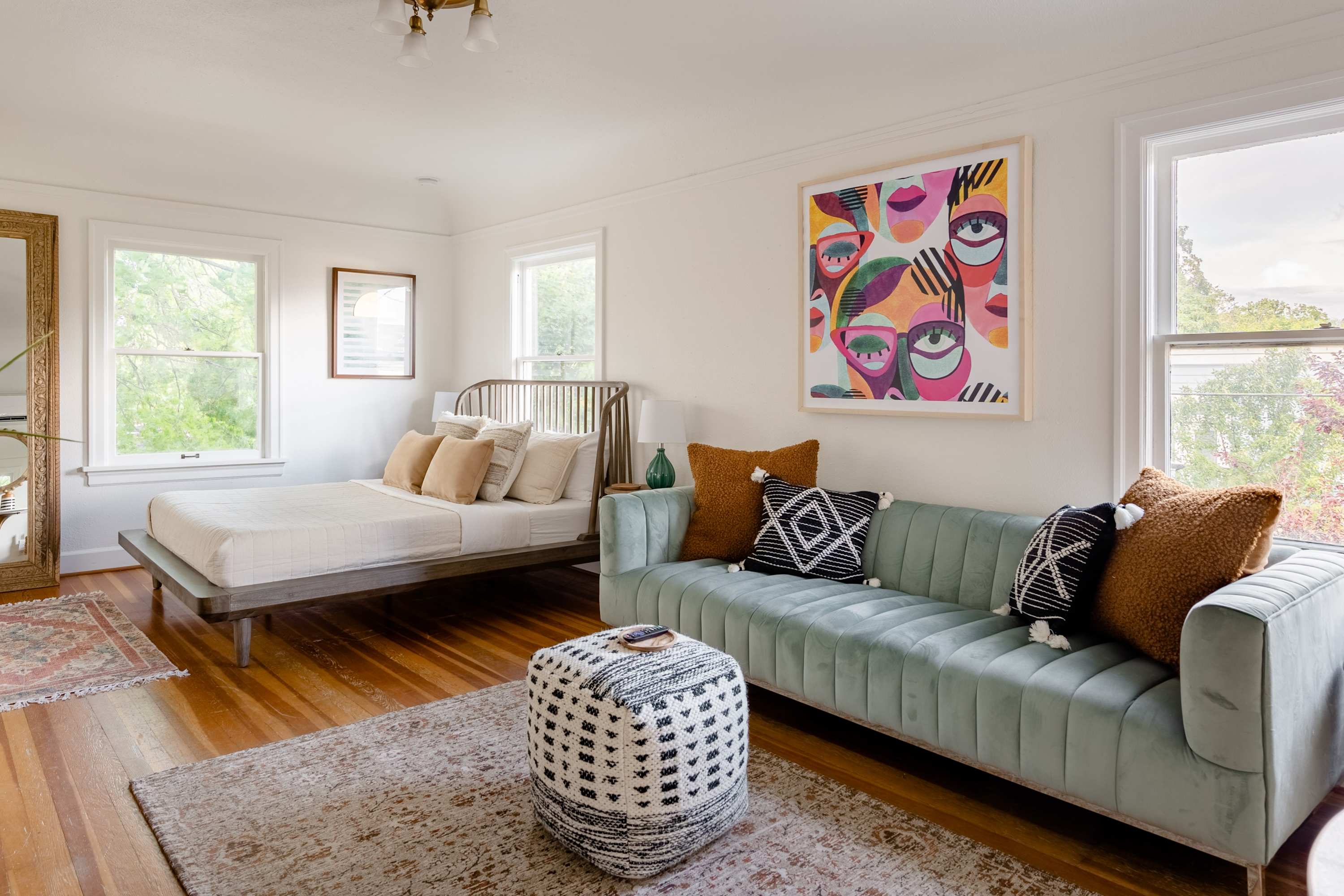 Modern Amenities And Unique Design - Charming Boho Oasis - Portland, OR
