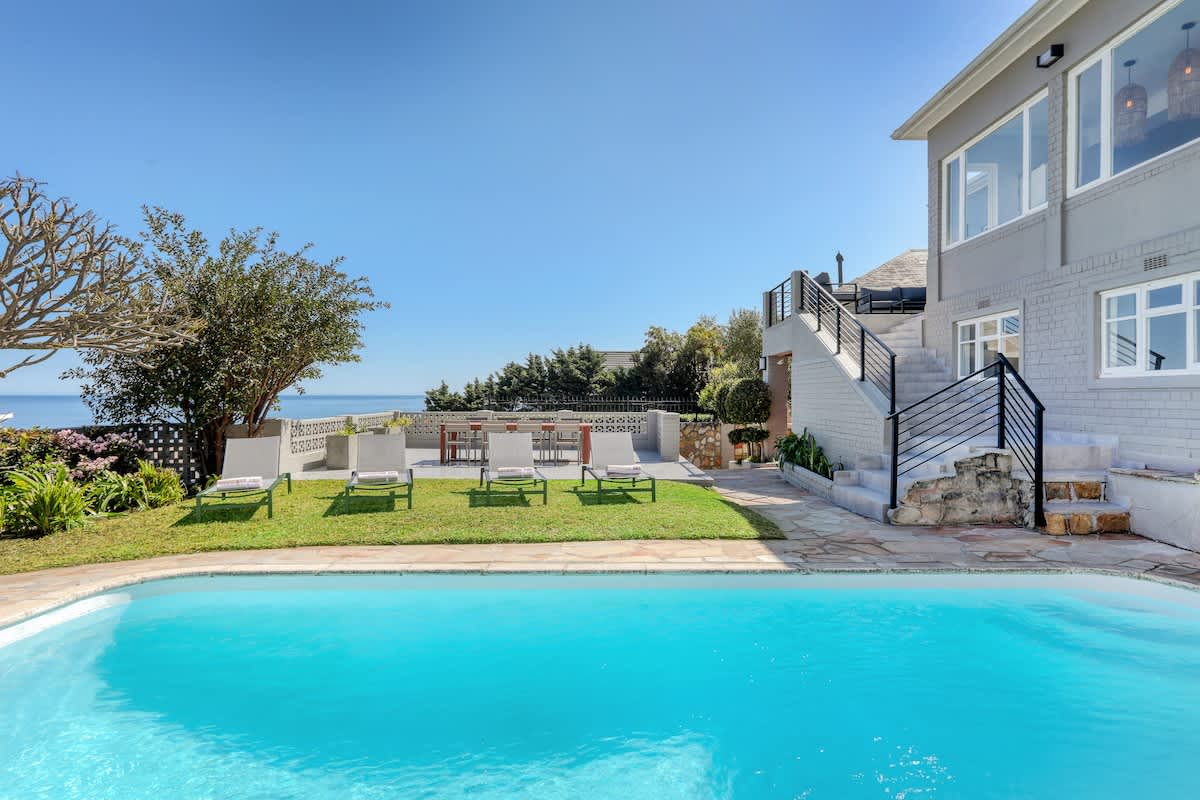 Splendido - Beautiful Villa with magnificent pool — Cape Town, Western Cape — vacation rental