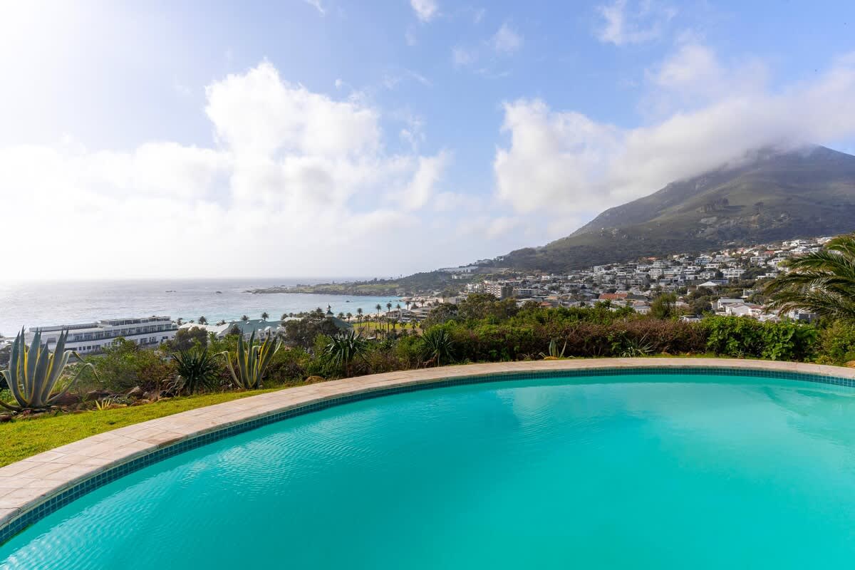 Seaside Panache - Cosy home | Pool | Ocean Views — Cape Town, Western Cape — vacation rental