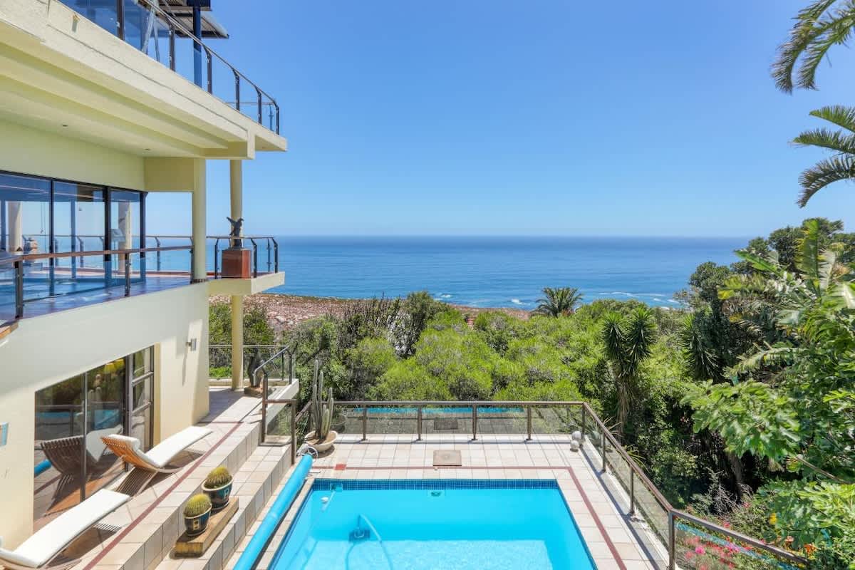 Villa Sol Camps Bay - Family Villa with 360 views — Cape Town, Western Cape — vacation rental
