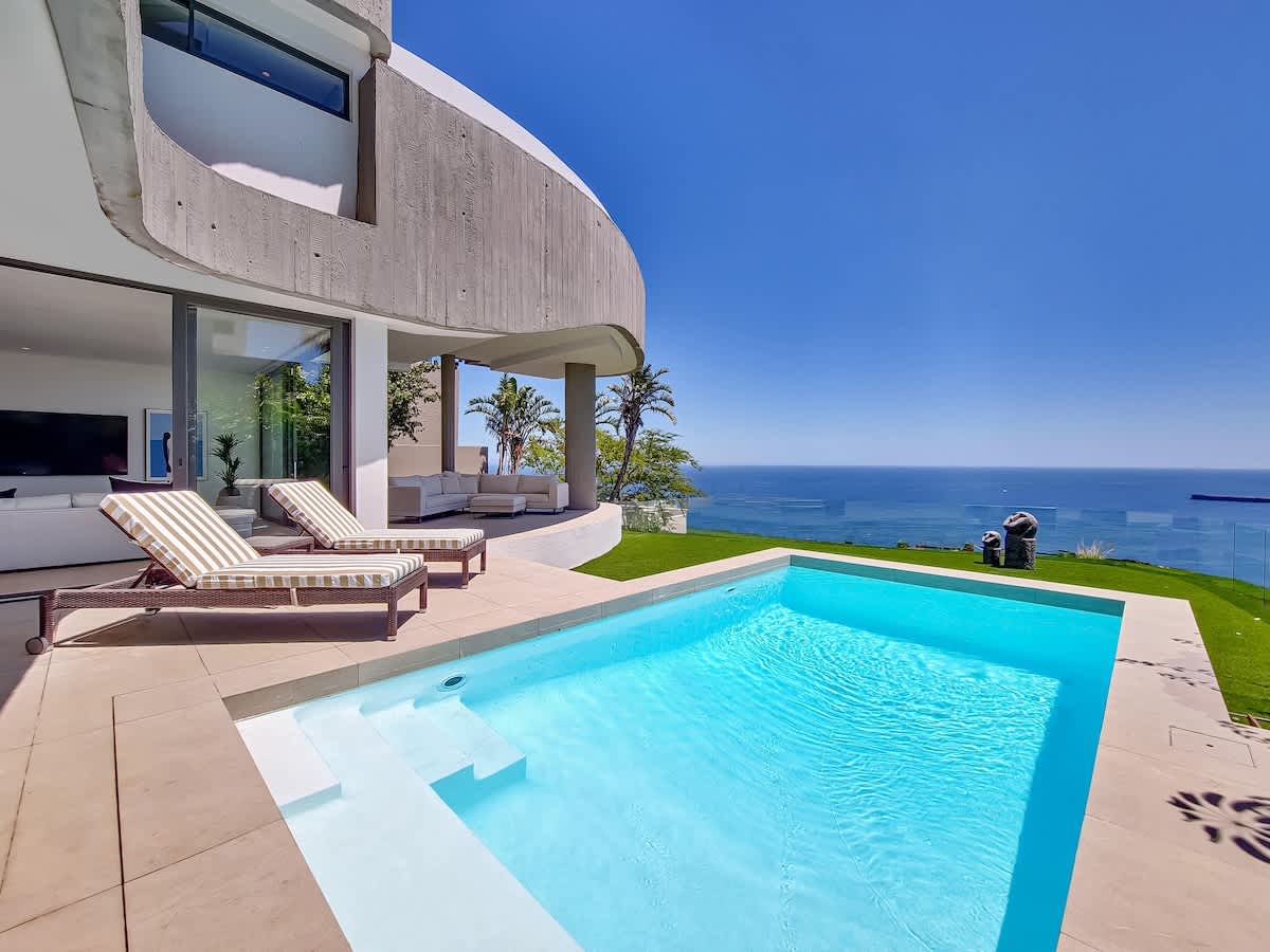 Ocean Villa - Ultra Luxury Apt in Bantry Bay — Cape Town, Western Cape — vacation rental