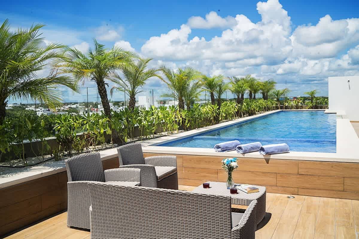 Walk to Beach! Modern Apartment w/ Rooftop Pool — Playa del Carmen, Quintana Roo — vacation rental