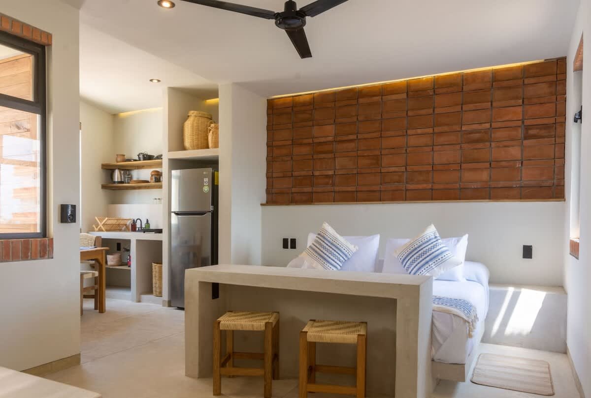 Casa Aymara : Balcony & Nearby Beach — Brisas de Zicatela, Oaxaca — vacation rental