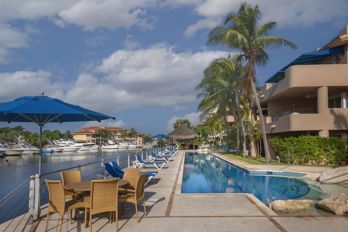 Puerto Aventuras: Apartamento en Gran Marina — Puerto Aventuras, Quintana Roo — vacation rental