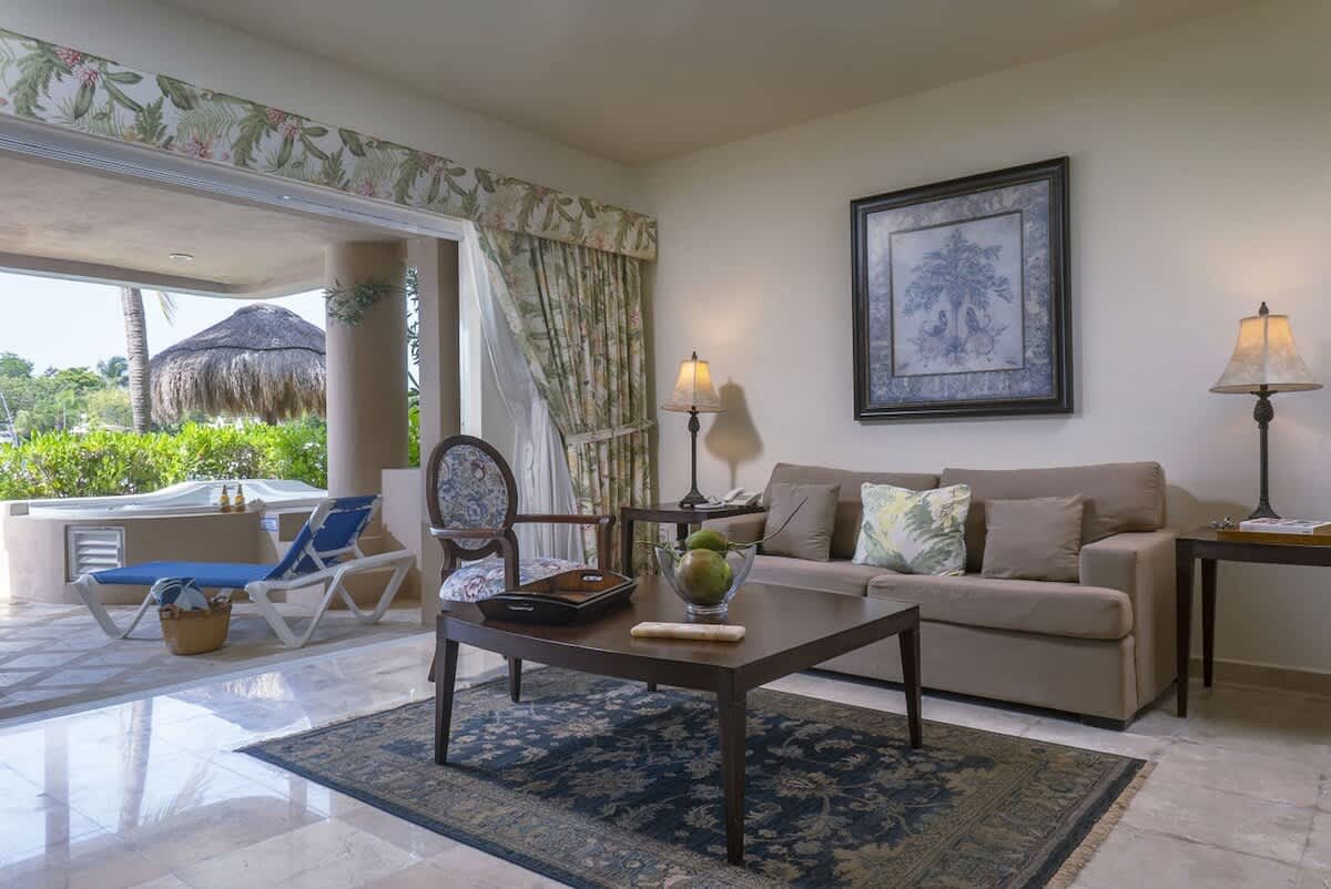 Puerto Aventuras Apartment in Gran Marina — Puerto Aventuras, Quintana Roo — vacation rental