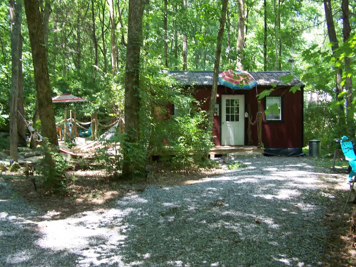 The Sedona Tiny House at Twig City Farm! — Lebanon, TN — vacation rental