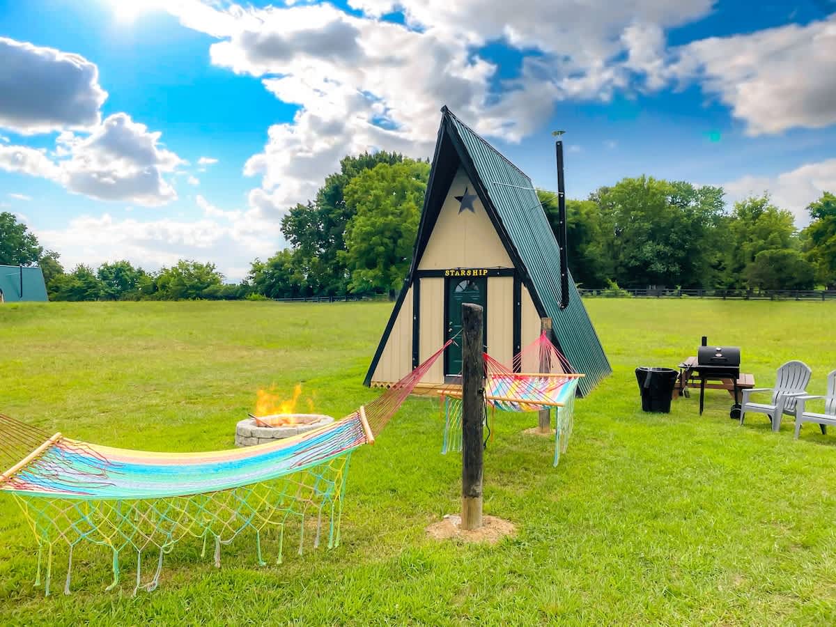  9 Starship A-Frame Glamper B & B! — Lebanon, TN — vacation rental