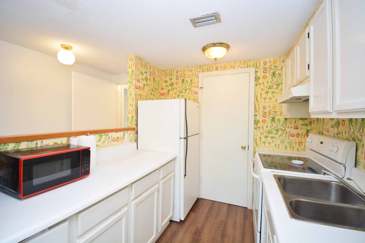 Hideout at Shipwatch - On The Beach 5