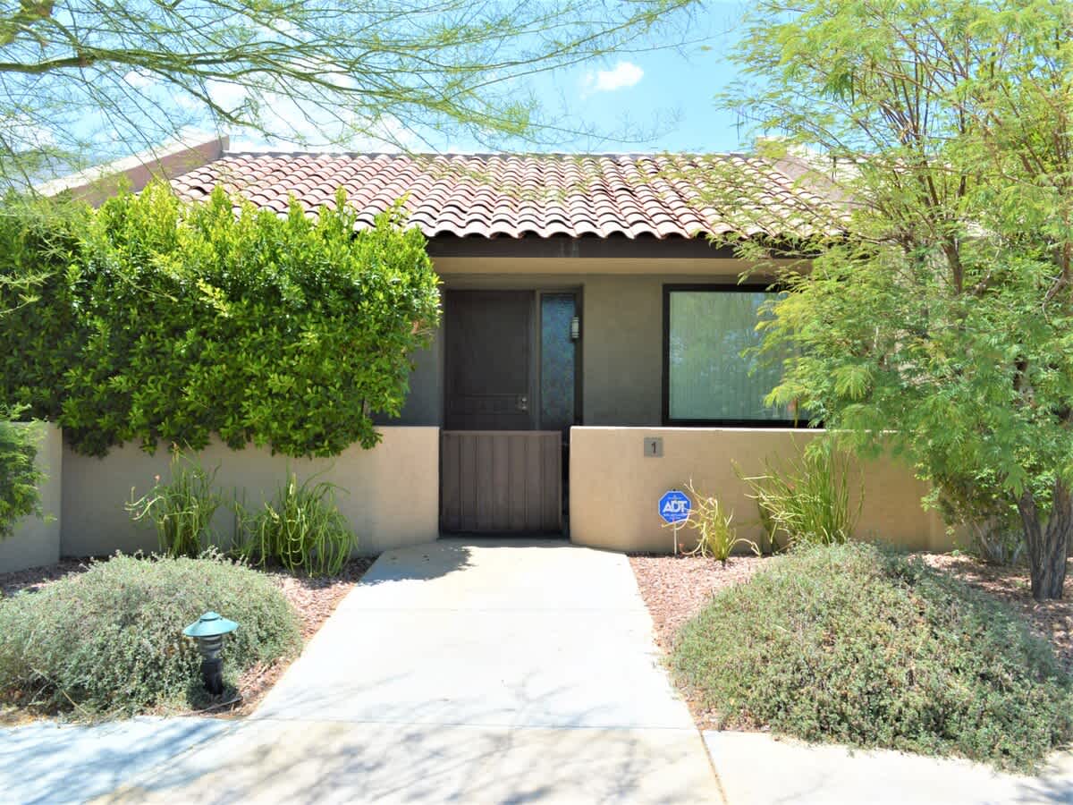 Midtown Mid-Century Hideaway