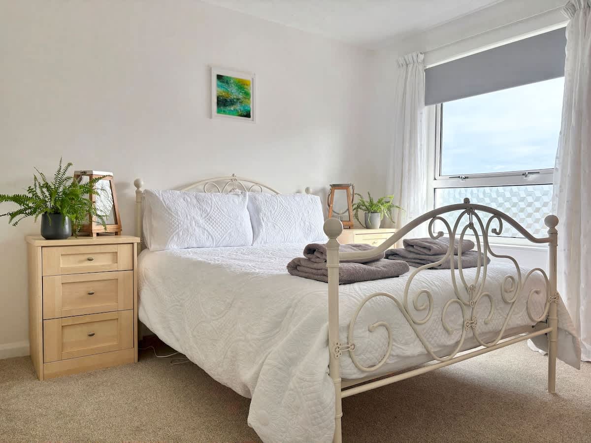 Falmouth Oasis with Sub-Tropical Garden & Parking — Falmouth , Cornwall — vacation rental