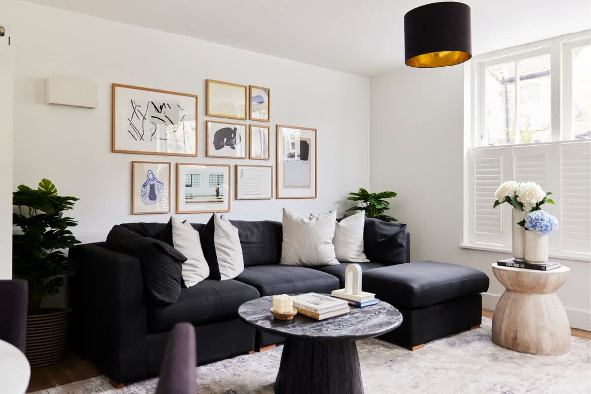 The Ravenscourt Park Escape - Bright 2 Bdr Flat