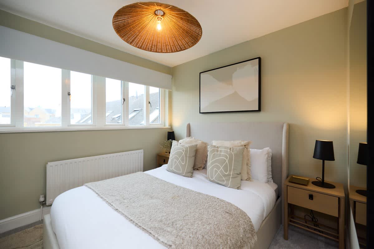 The Isleworth Place - Stunning 1 Bdr Flat with