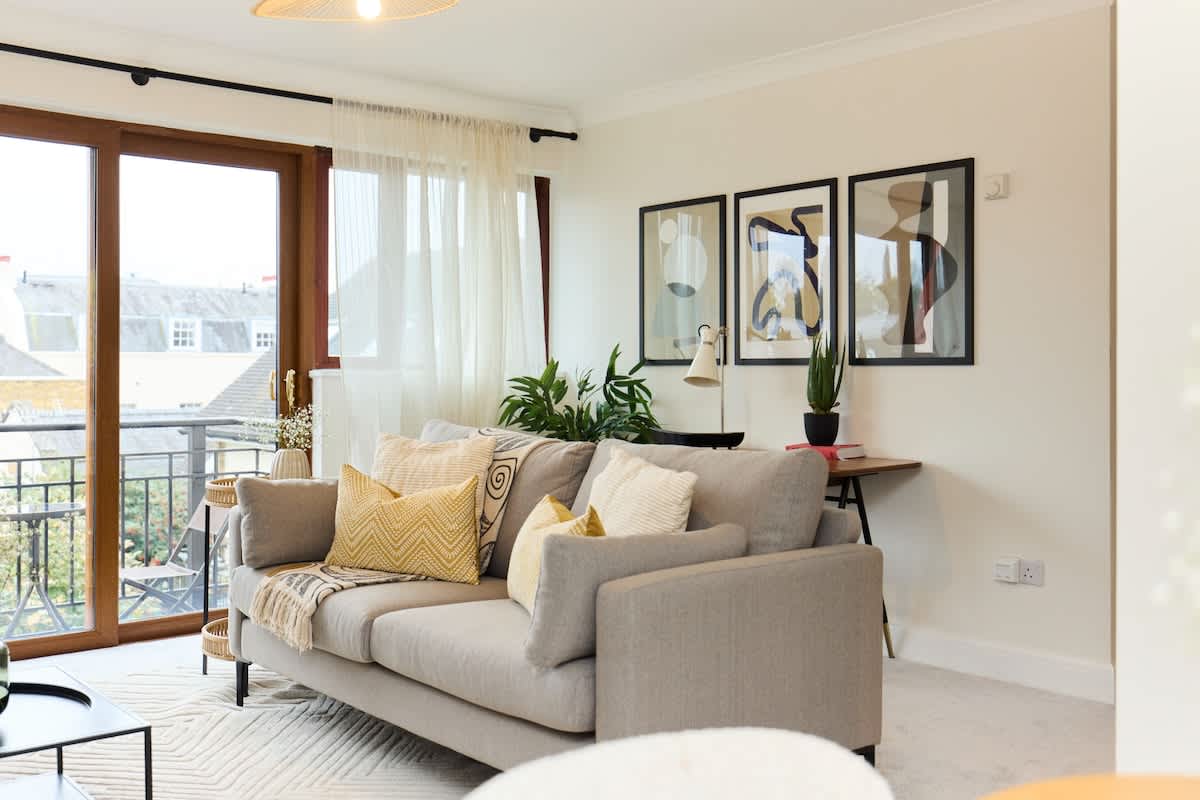 The Isleworth Place - Stunning 1 Bdr Flat with