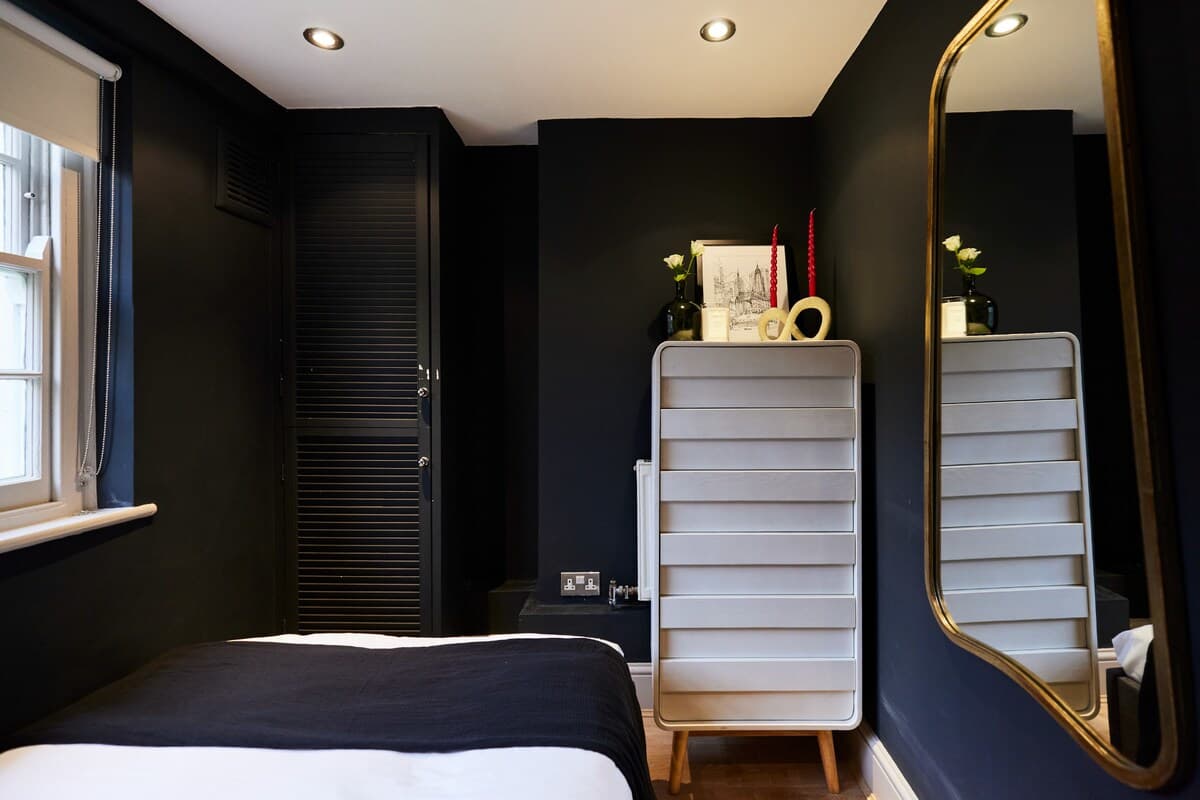 The Myddelton Square Nook