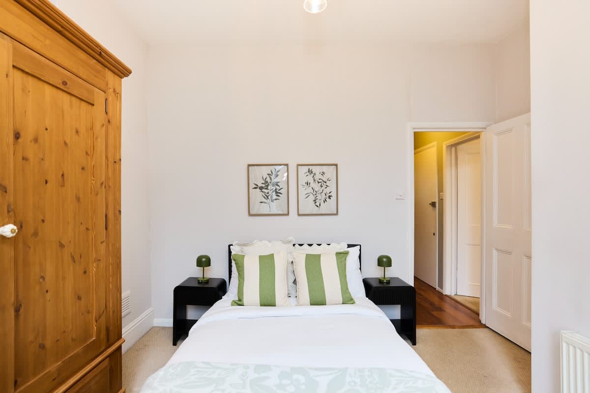 The West Hampstead Place