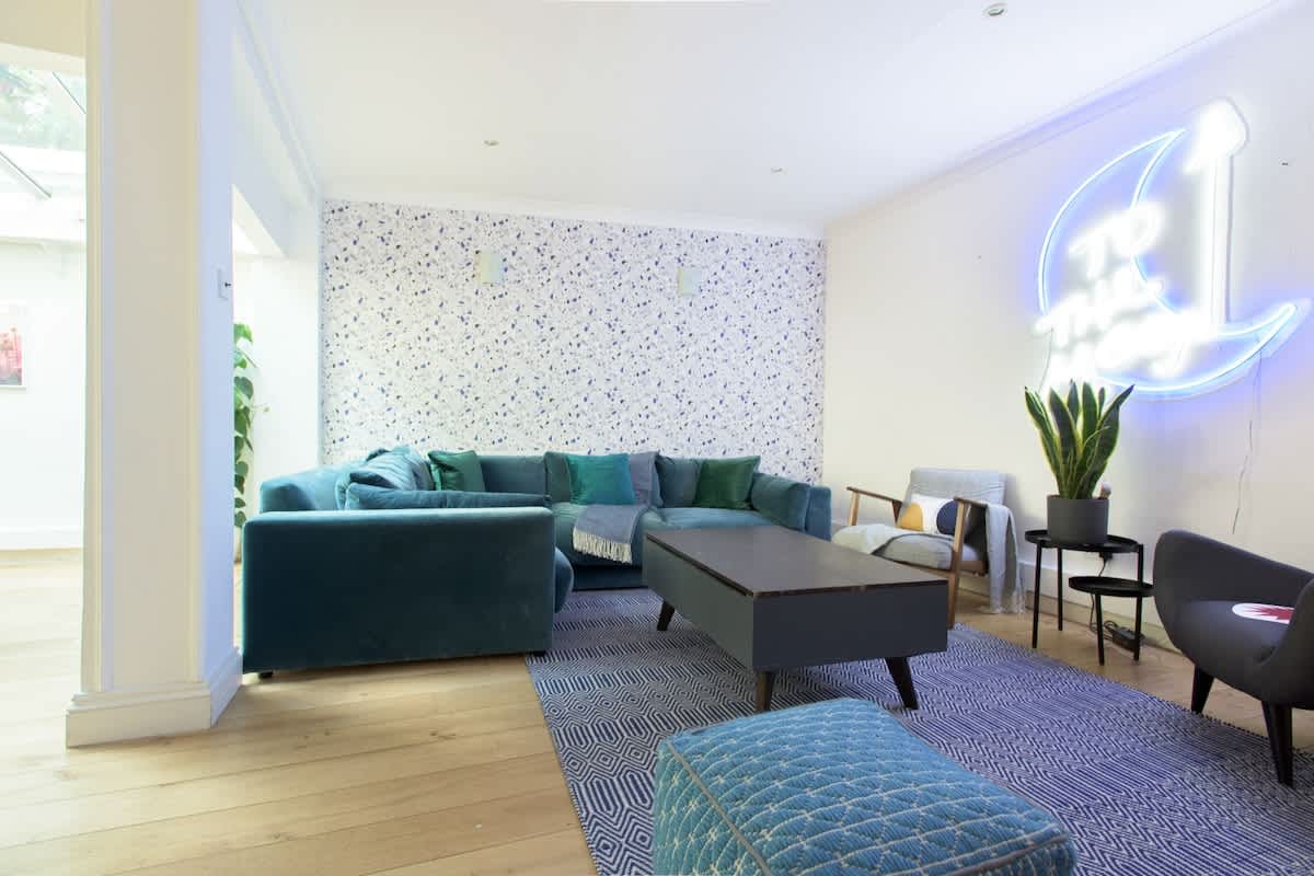 The Harrods Mews