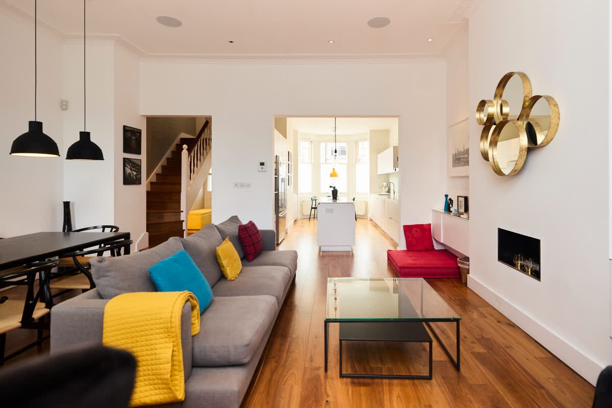 The Clapham Crib