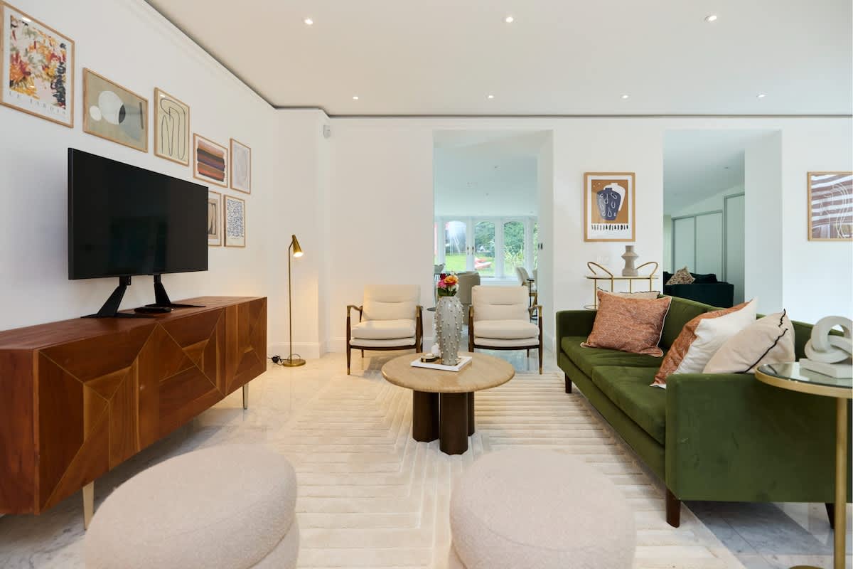 The Primrose Hill Place
