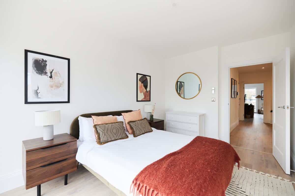 The Wembley Park Retreat - 2 BDR Flat with Balcony