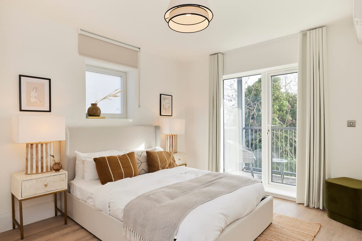 The Wembley Park Retreat - 2 BDR Flat with Balcony