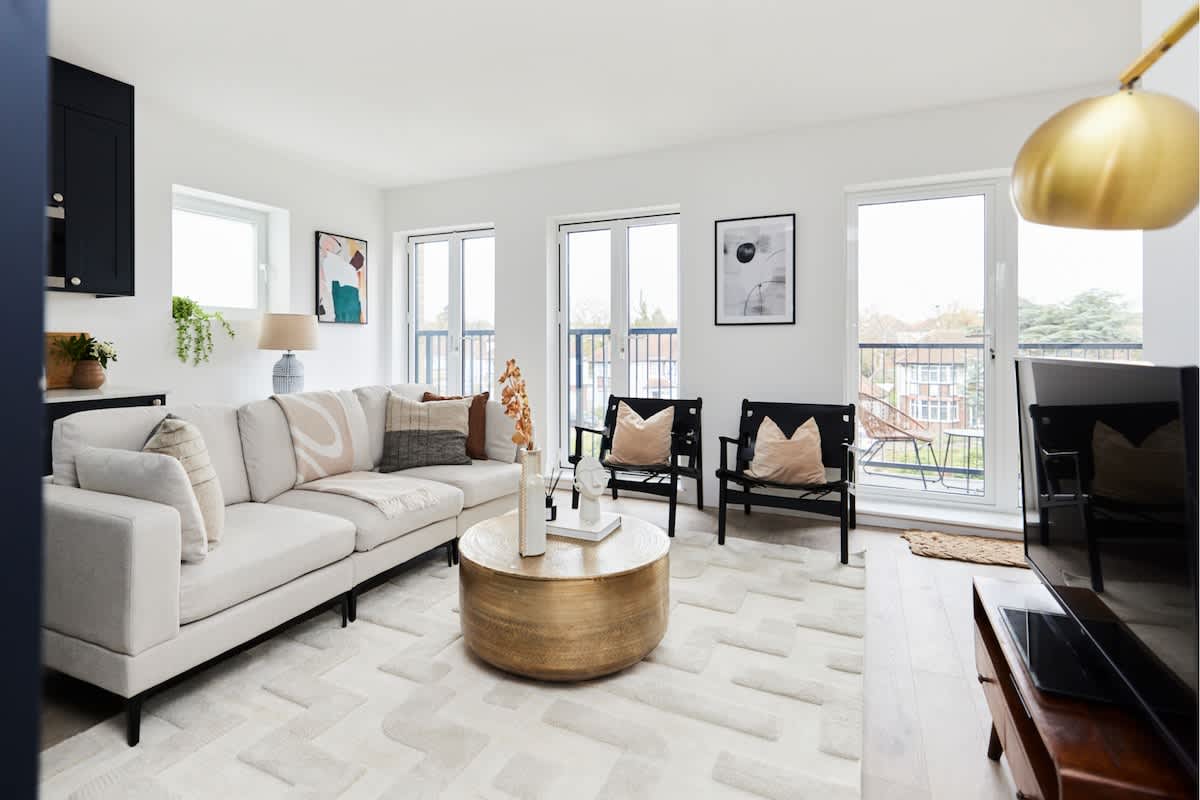The Wembley Park Corner - 2 BDR Flat with Balcony
