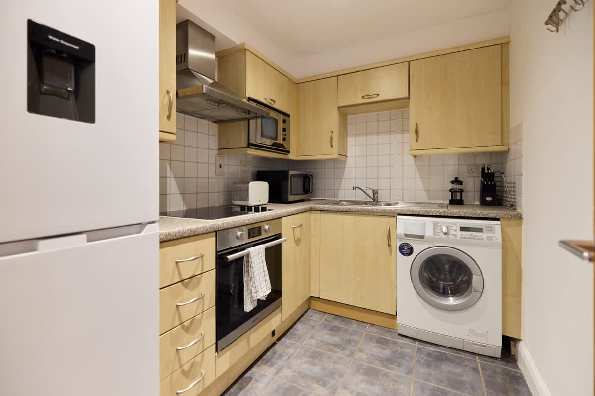 The Kingsland Place - Adorable 2BDR Flat