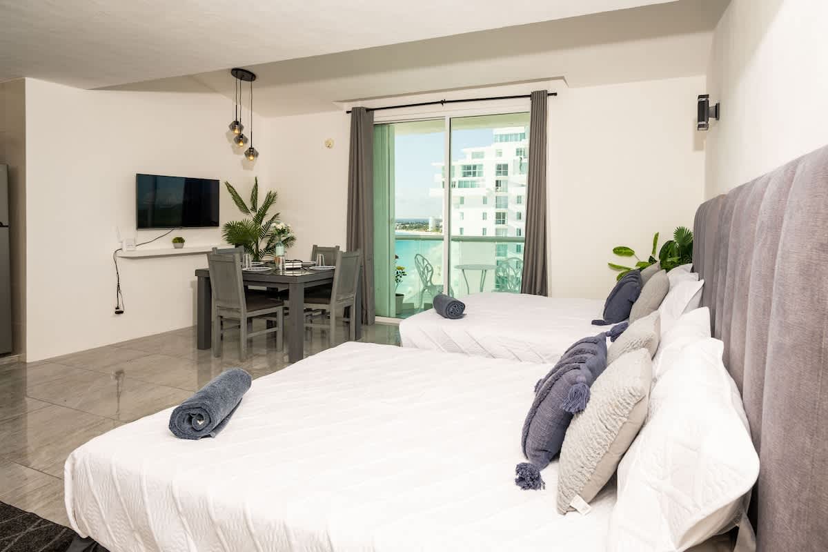 Oceanview with Direct Beach Access — Cancún, Quintana Roo — vacation rental