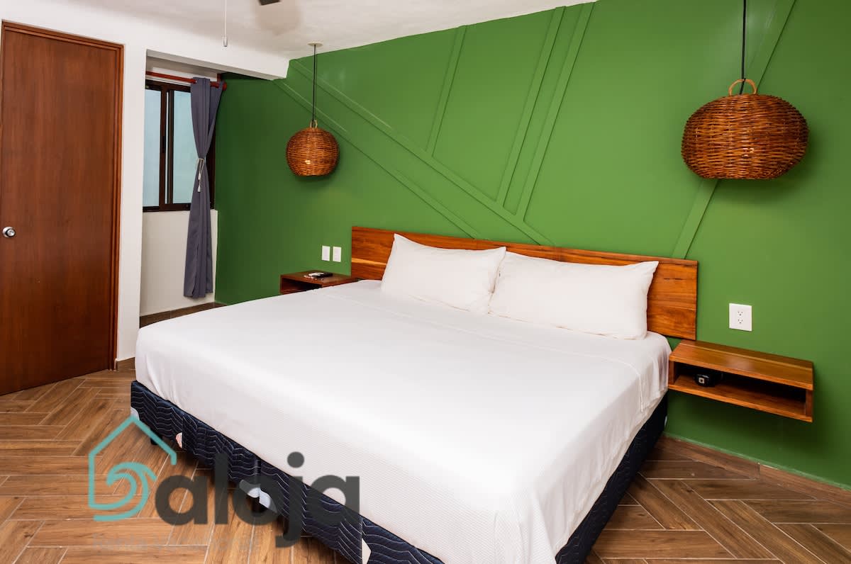 Aloja 102 - Brand Suite king guest house with pool — Cancún, Quintana Roo — vacation rental