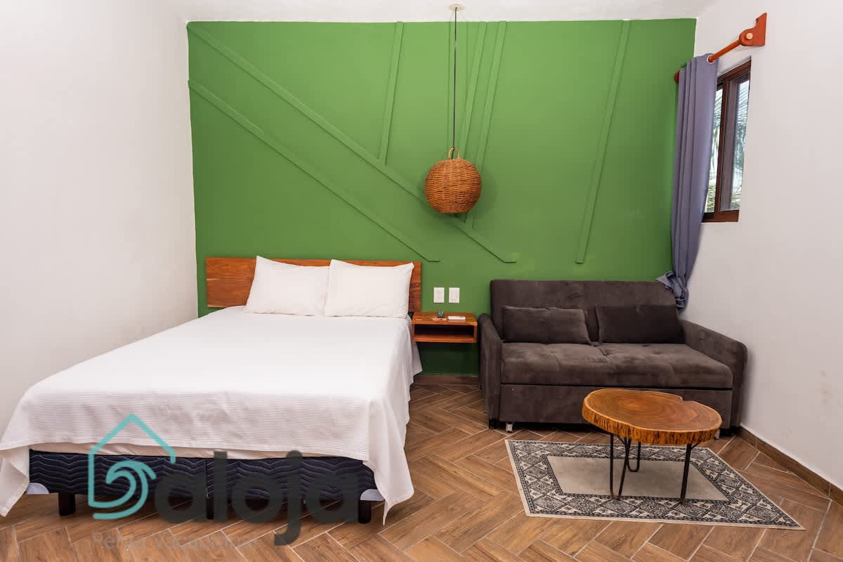 Aloja 104 - Warm guest house suite with pool — Cancún, Quintana Roo — vacation rental