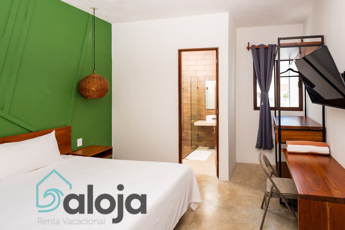 Aloja 302 - Spacious suite 10 minutes from the beaches — Cancún, Quintana Roo — vacation rental