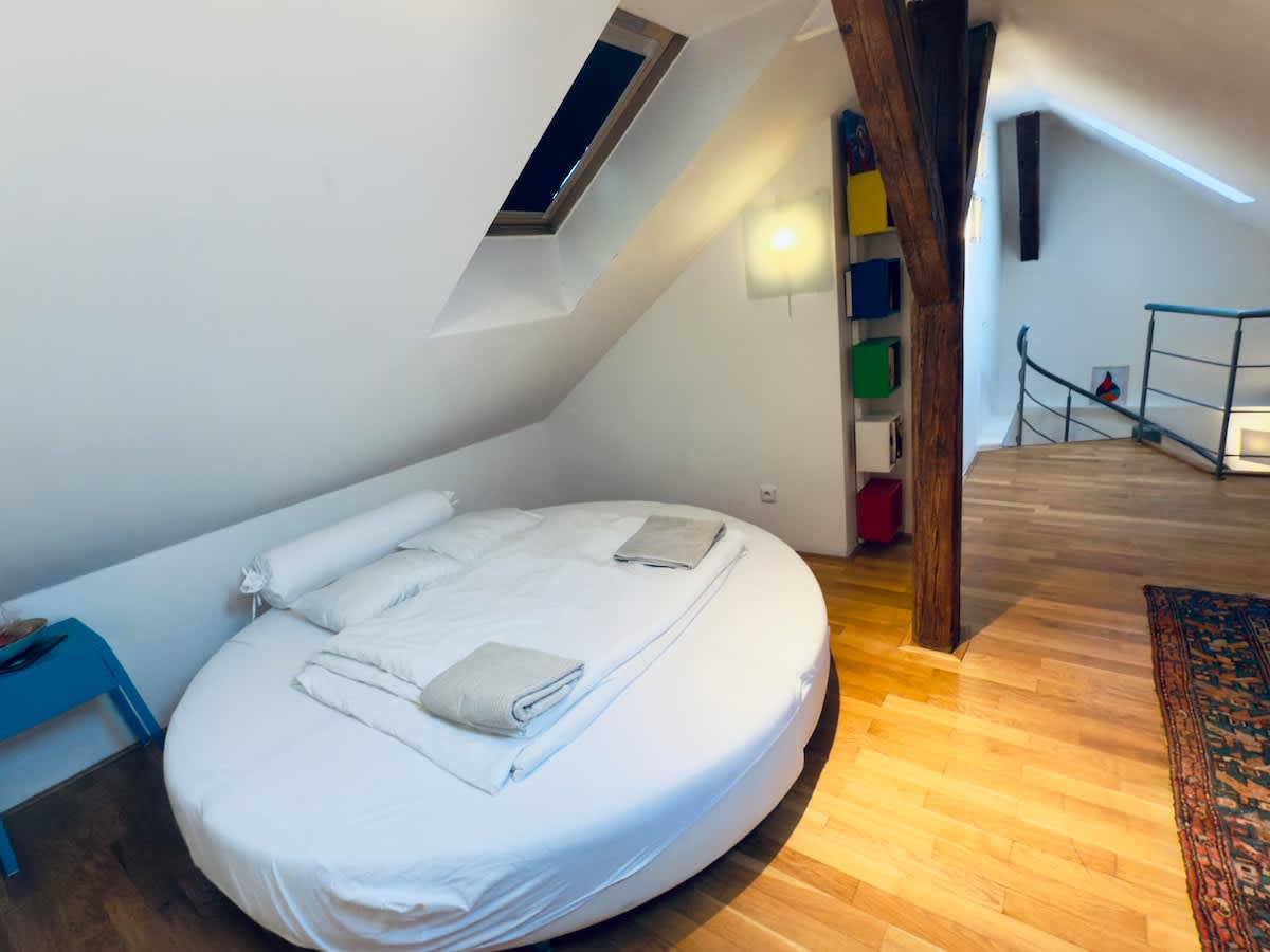 Attic 15 min  to Charles Bridge - Foto 15