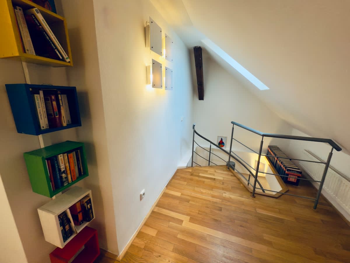 Attic 15 min  to Charles Bridge - Foto 12
