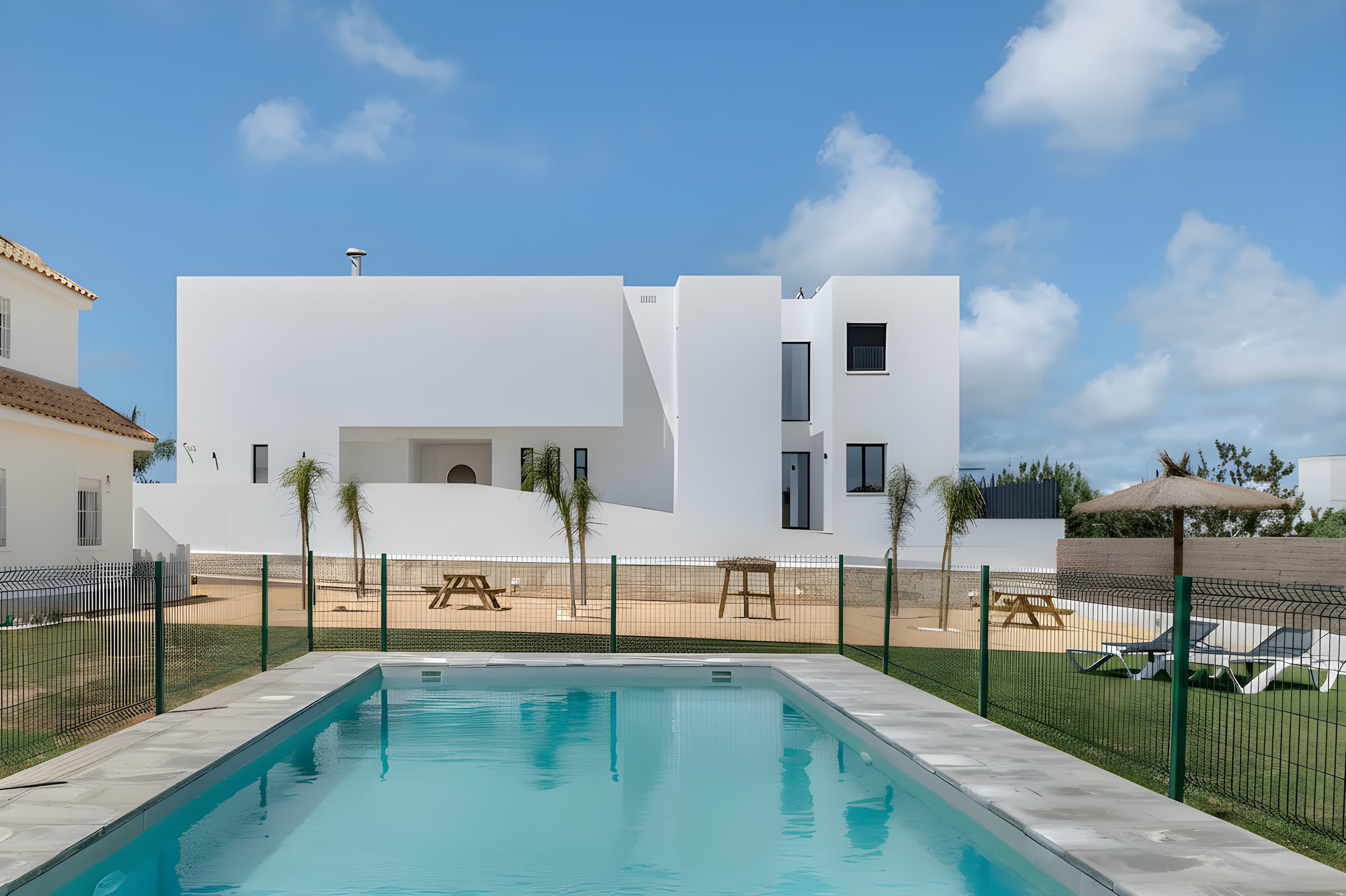 Casa en Conil: apartamento con piscina compartida, jardín y parking privado - image 2